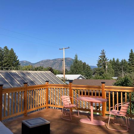 Victorian Guest Getaway-20Mins To Glacier National Park-10Mins To Airport! Кълъмбия Фолс Екстериор снимка