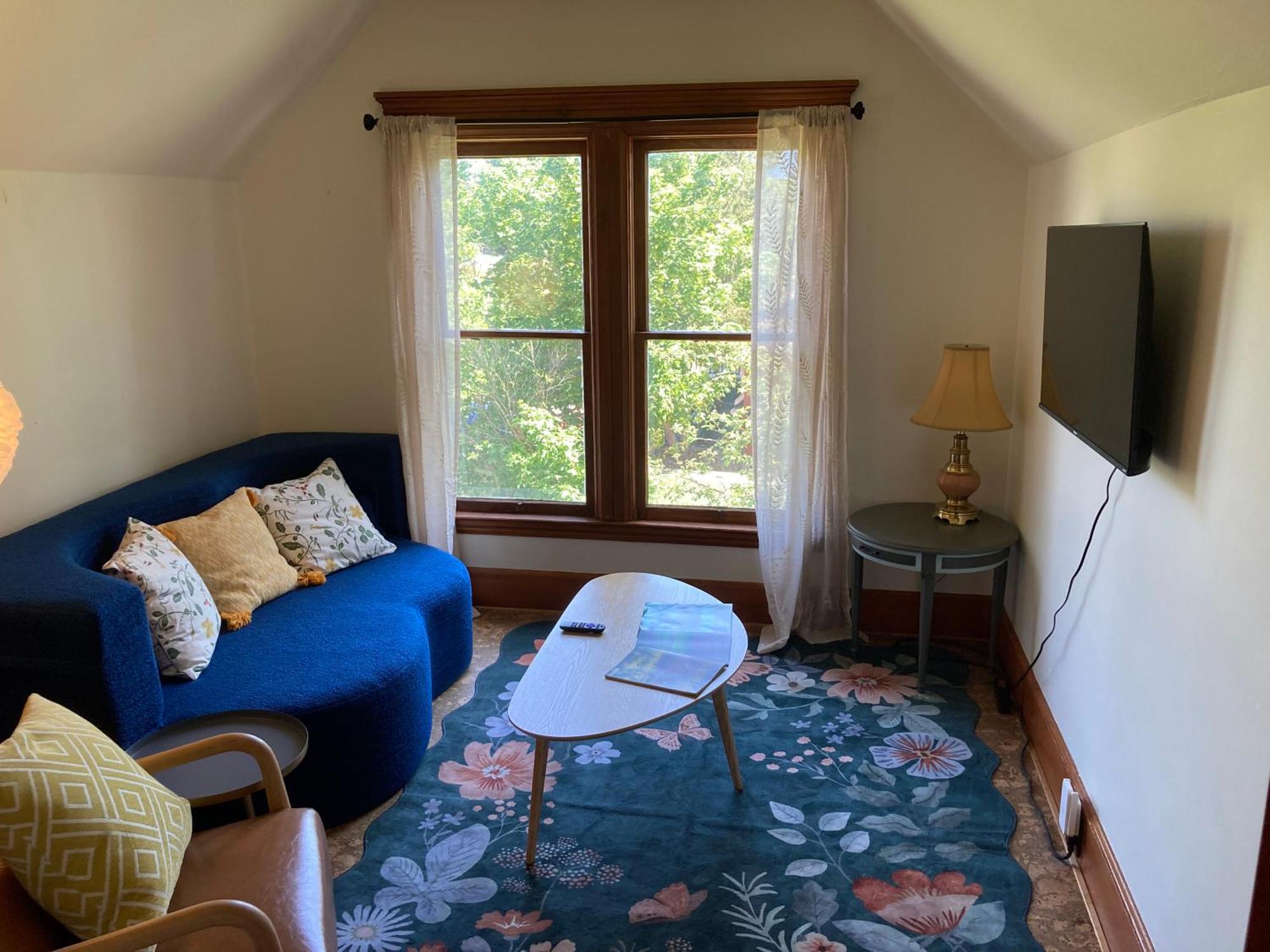 Victorian Guest Getaway-20Mins To Glacier National Park-10Mins To Airport! Кълъмбия Фолс Екстериор снимка