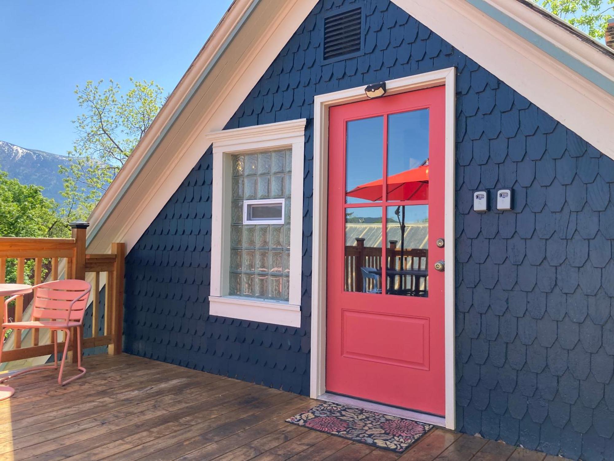 Victorian Guest Getaway-20Mins To Glacier National Park-10Mins To Airport! Кълъмбия Фолс Екстериор снимка